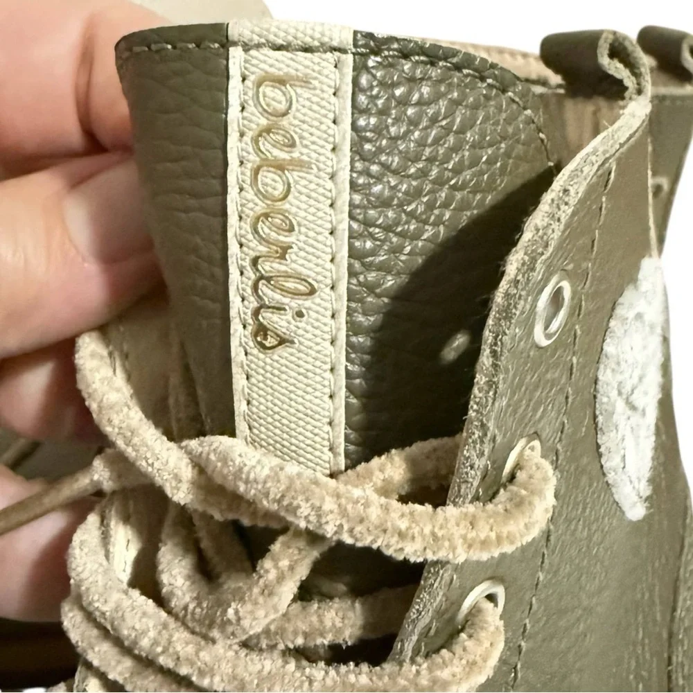 BEBERLIS Booties Kids Olive Heart Patch Leather Size 13/ EU 30 NWT